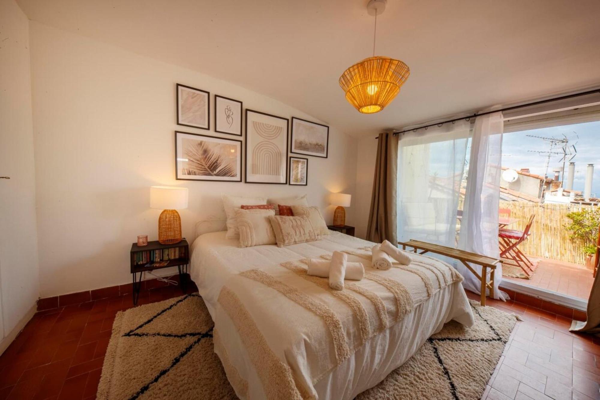 06M - Old Antibes Beautiful Duplex Terrace With Sea View Apartment Ngoại thất bức ảnh